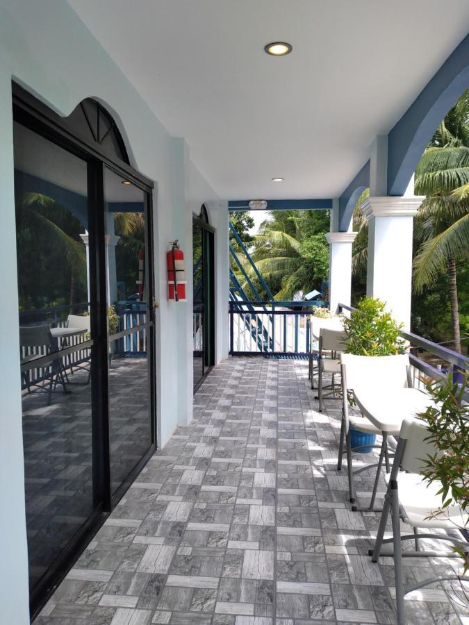 Azulea Lodging House Oslob Exterior photo